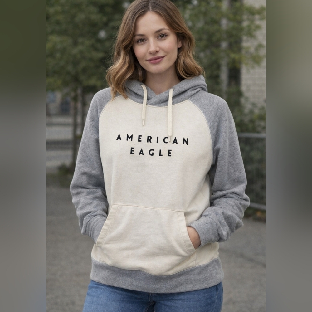AMERICAN EAGLE CREAM/ GREY HOODIE SIZE LARGE